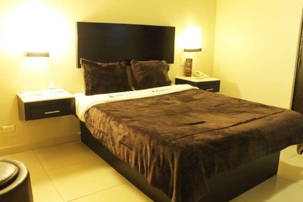 HOTEL VELARIO